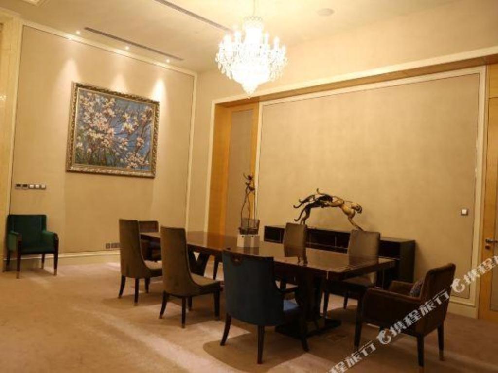 Ming Du Lakeside Hotel Наньнин Экстерьер фото